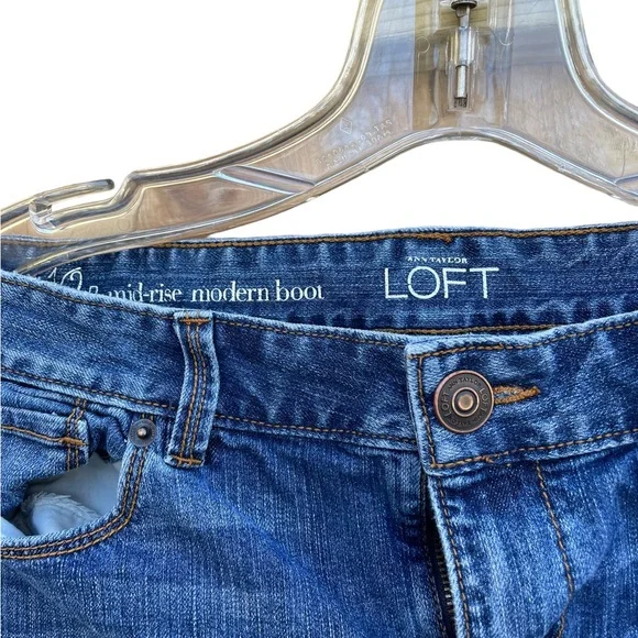 Ann Taylor Loft Mid Rise Modern Boot Cut Jeans Size 30 10 Petite - Picture 4 of 5